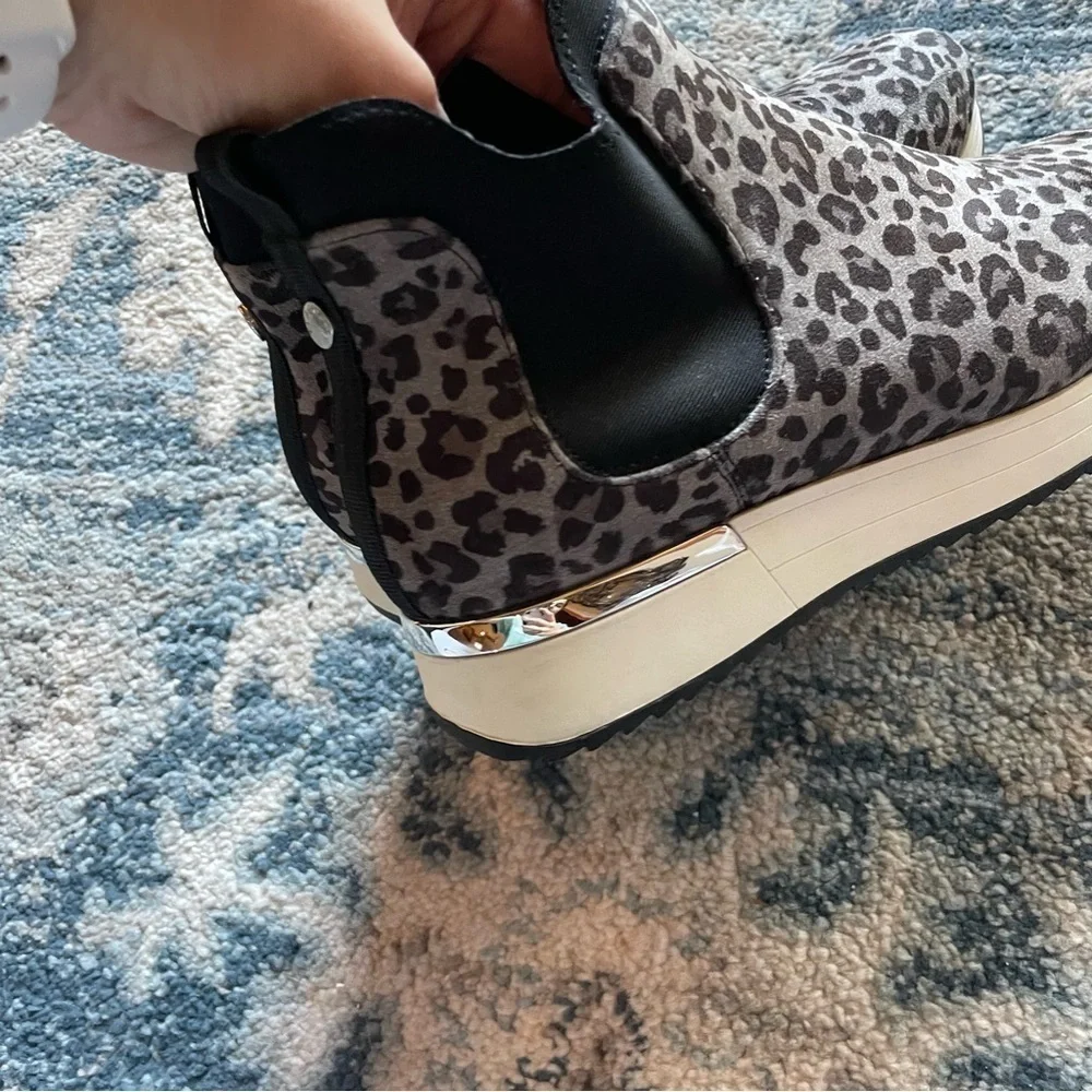 Kenneth Cole REACTION Women's Cameron Chelsea Jogger Sneaker‎_3